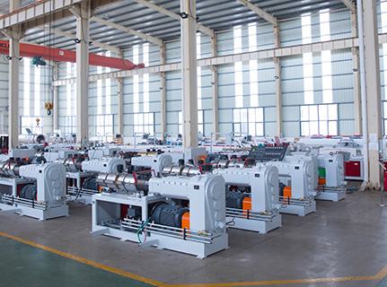 Principle and Effect of New Wood-plastic Co-extrusion Profile Production Line