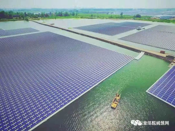 floating-solar-station-floating-water-photovoltaic-power-station-jinwei-machinery-helps-the-development-of-floating-water-photovoltaic-technology-to-promote-clean-energy-and-rational-use-of-space-02.jpg