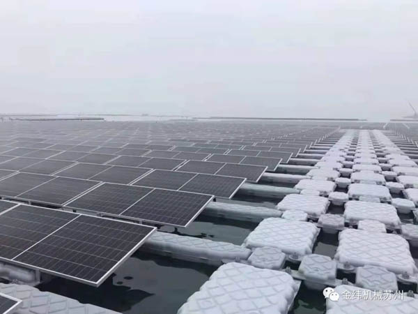 floating-solar-station-floating-water-photovoltaic-power-station-jinwei-machinery-helps-the-development-of-floating-water-photovoltaic-technology-to-promote-clean-energy-and-rational-use-of-space-05.jpg